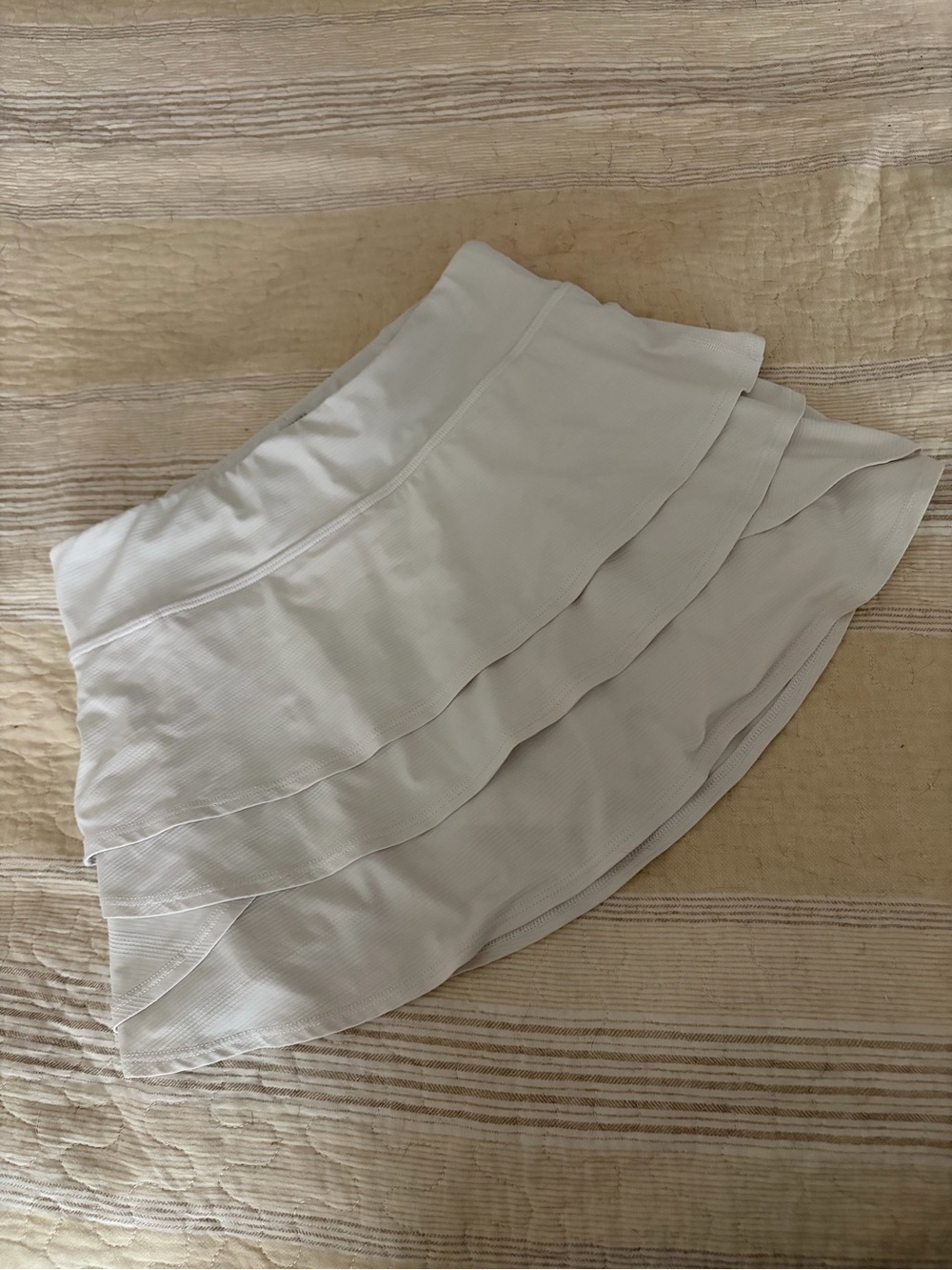 Athleta Girls White Skirt Under Shorts Size L